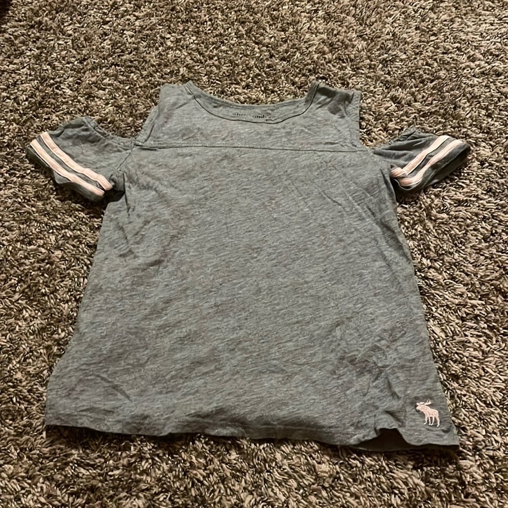 grey and pink off the shoulder girls tee